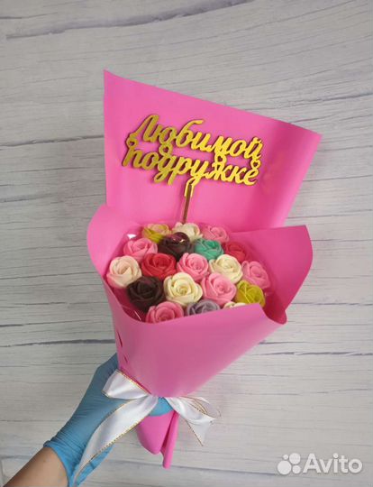 Шоколадные розы букет цветов на день воспитателя