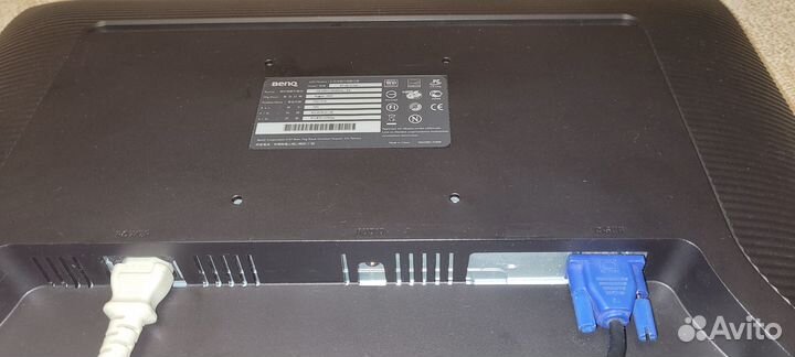 Монитор Benq 22 дюйма со встроенными динамиками