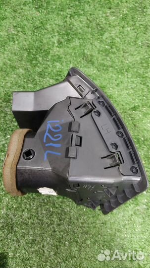 Дефлектор торпедо левый Volvo XC90 2006