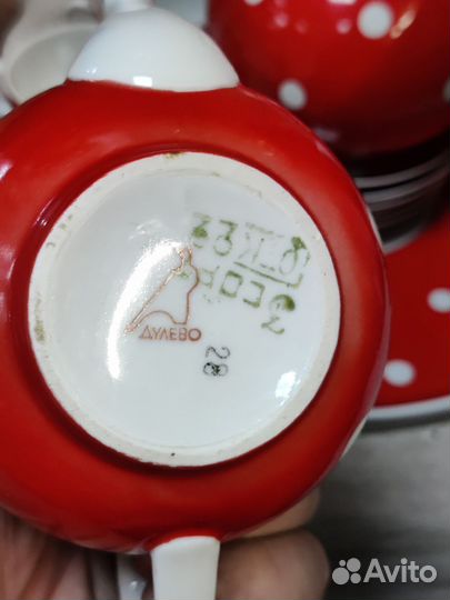 Чайно кофейный сервиз. Дулёво. Белый горошек