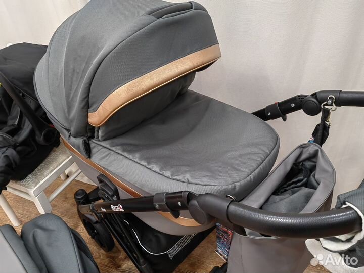 Коляска 3 в 1