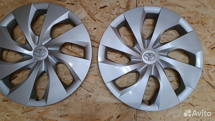 Колпаки r16 toyota 4шт
