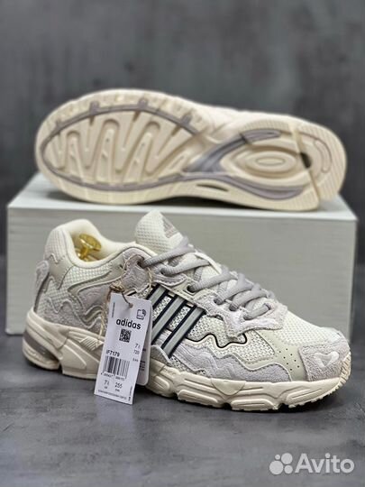 Adidas Responce CL Bad Bunny