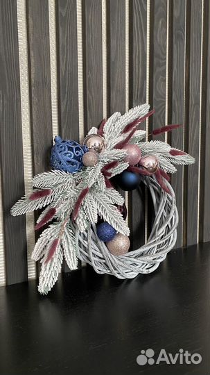 Новогодний венок на дверь