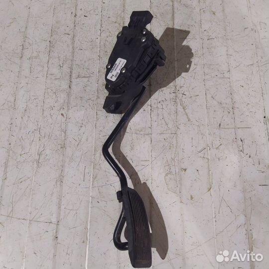 Педаль газа Nissan Primera P 12 1 2002