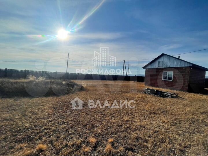 Дом 29,4 м² на участке 10,8 сот.