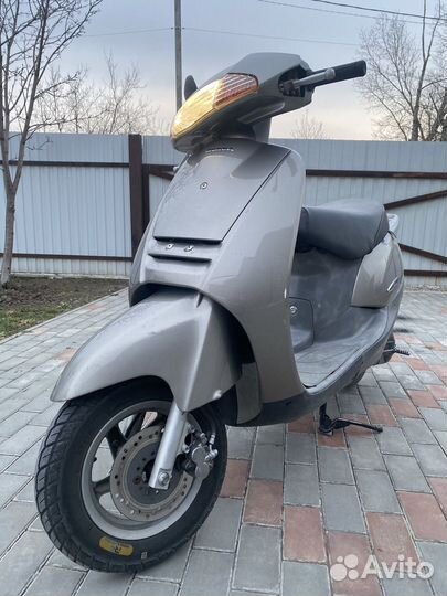 Honda Lead 50 без пробега по РФ