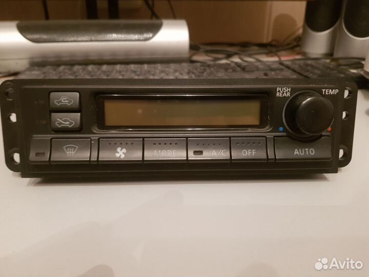 Климат-контроль Elgrand