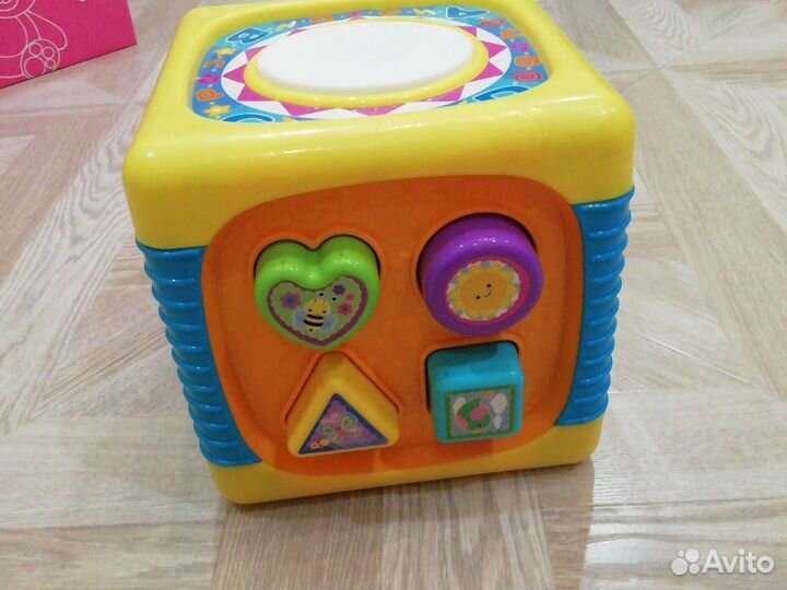 Развивающие игрушки