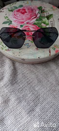 Солнцезащитные очки женские