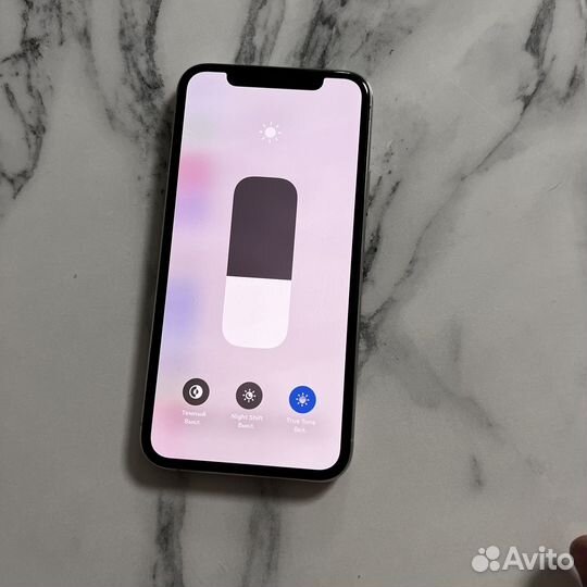 iPhone 11 Pro, 64 ГБ