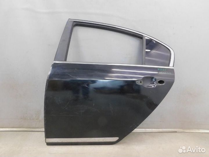 Дверь задняя левая Hyundai Genesis