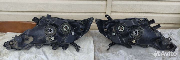 Фары Toyota Land Cruiser