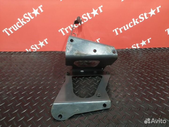 Кронштейн бака AdBlue Volvo FH
