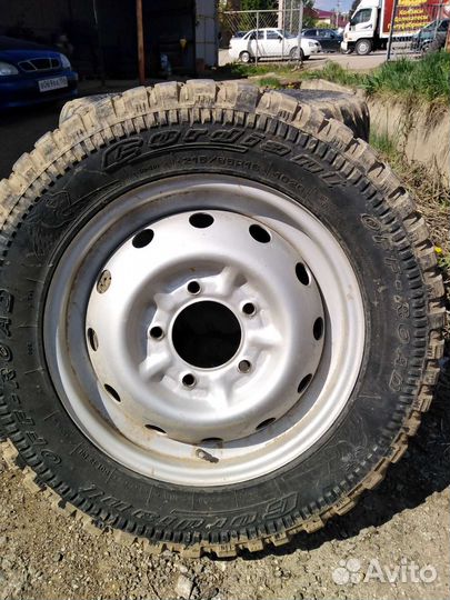R16 Cordiant Off Road 215/65, PCD 5x139.7 DIA 52