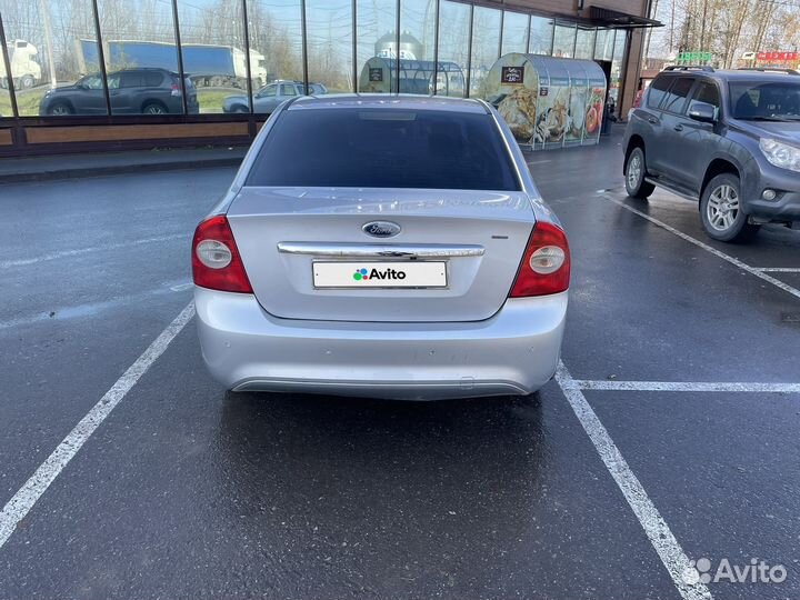 Ford Focus 1.8 МТ, 2008, 215 500 км