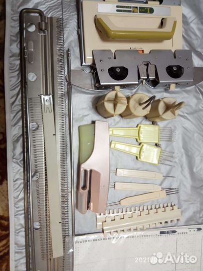 Вязальная машина brother KH 851 KR 830 перфокарточ