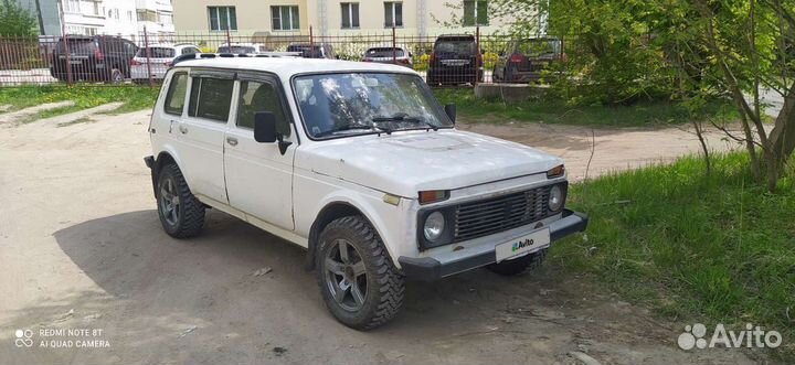 LADA 4x4 (Нива) 1.7 МТ, 2003, 218 000 км