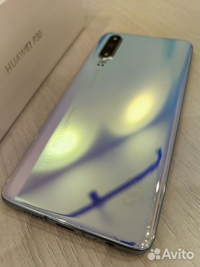 HUAWEI P30, 6/128 ГБ
