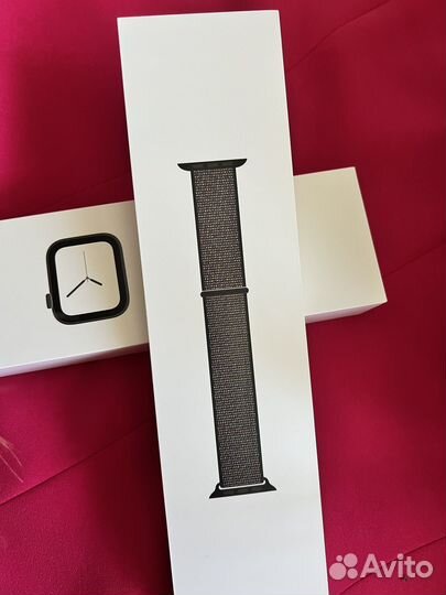 Часы Apple iWatch 4 series 40 mm