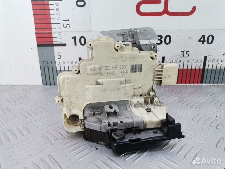 Замок для Volkswagen Passat 6