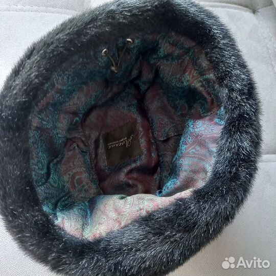 Шапка зимняя меховая женская