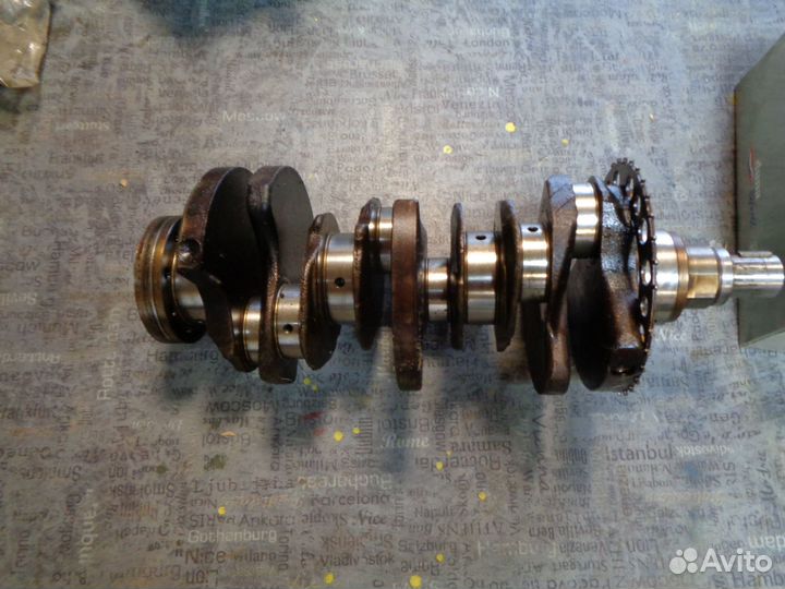 Mitsubishi pajero sport 3 6B31 Коленвал 3Л бензин
