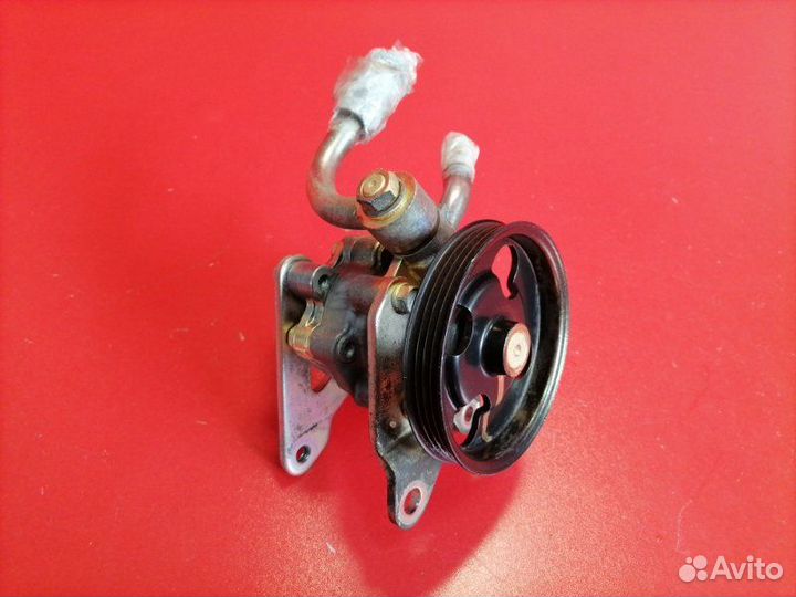 Насос гур Nissan Navara D23 YD25ddti 2014