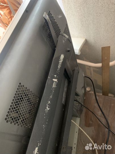 Кронштейн для телевизора на стену