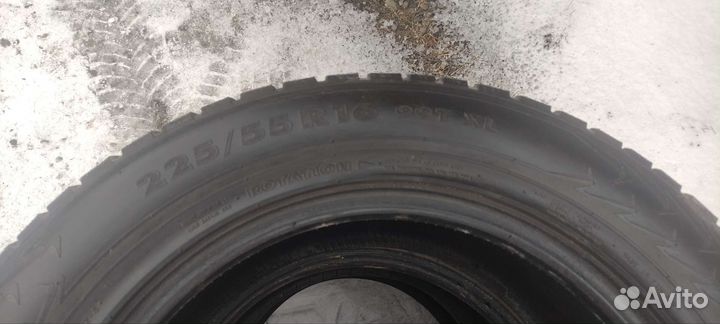 Nokian Tyres Hakkapeliitta 7 225/55 R16 99T