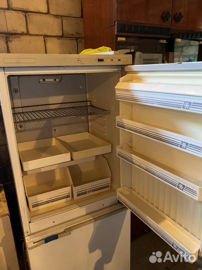 Холодильник бу