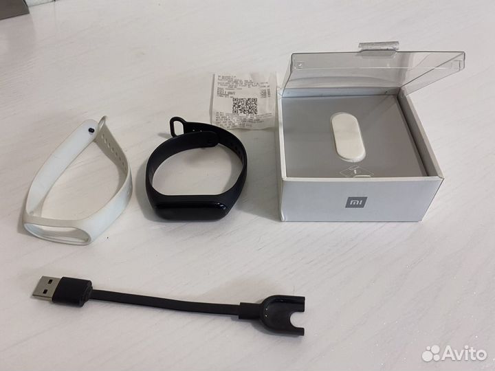 Часы xiaomi mi band 3