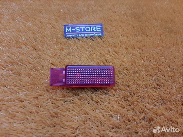 Плафон освещения задний левый Volkswagen Touareg