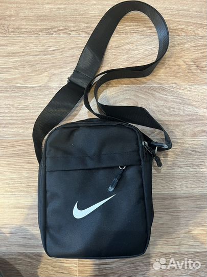 Кепка. Сумка. Носки