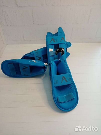 Защита голени и стопы синие