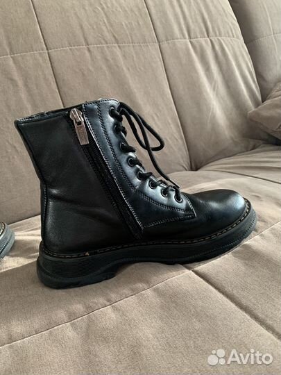 Ботинки для девочки