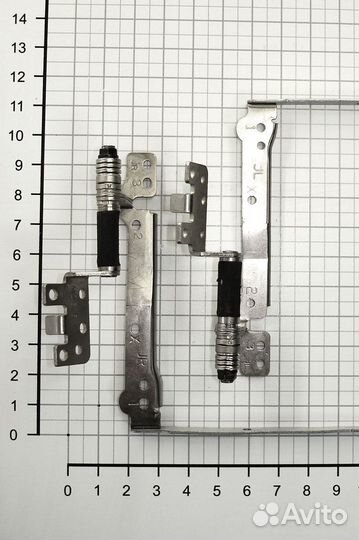 Петли Toshiba A500 15.6