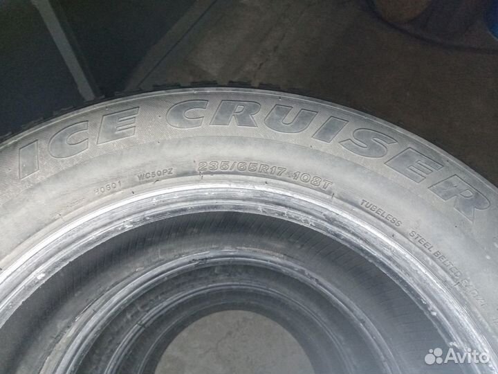 Bridgestone Ice Cruiser 5000 235/65 R17