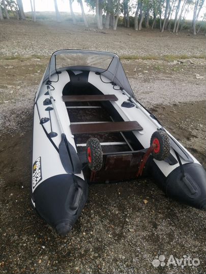 Лодка Ривьера 3200ск