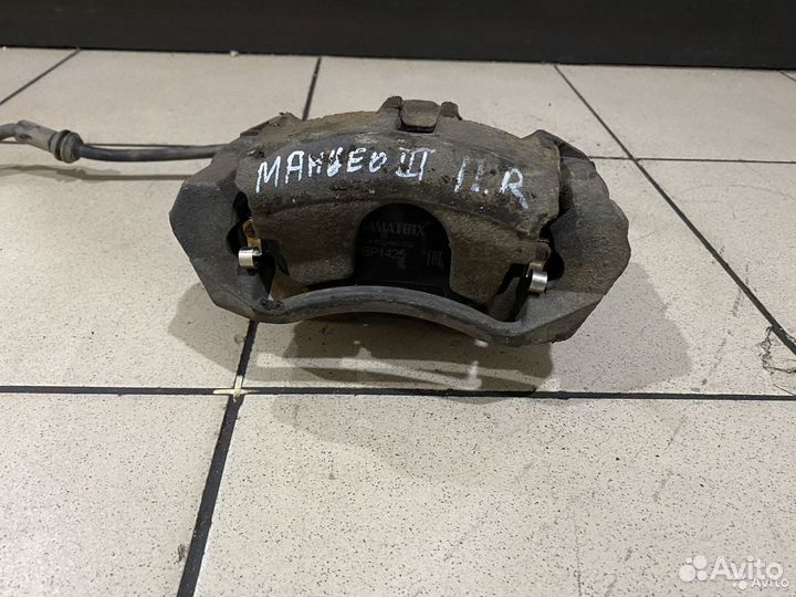 Тормозной суппорт передний правый Ford Mondeo 3