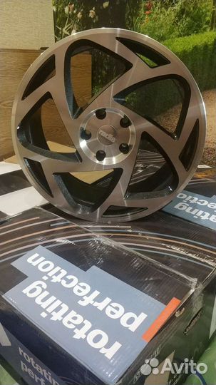 Колесные диски Radi8 R8S5 R19 Opel