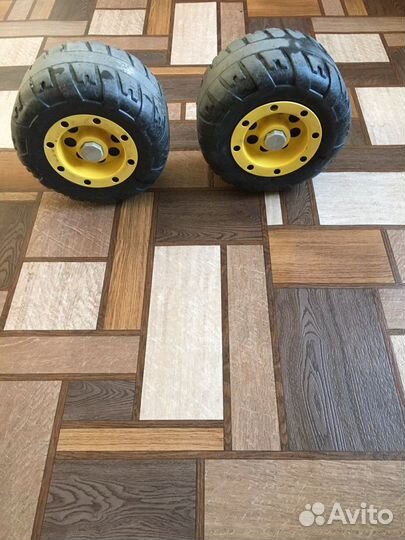 Peg-Perego Колеса для детского электромобиля