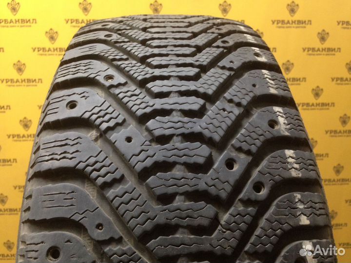 Goodyear UltraGrip 500 215/60 R16