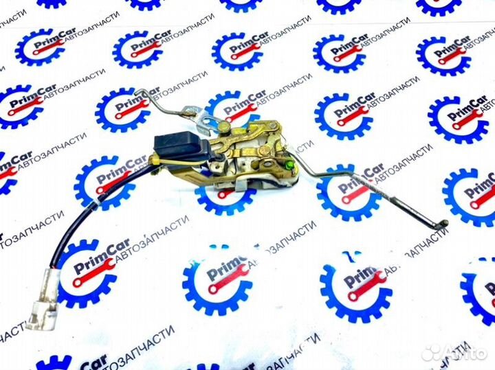 Замок двери передний правый Mitsubishi Pajero V11V