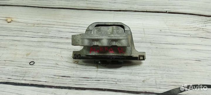 Опора двигателя правая для Opel Mokka