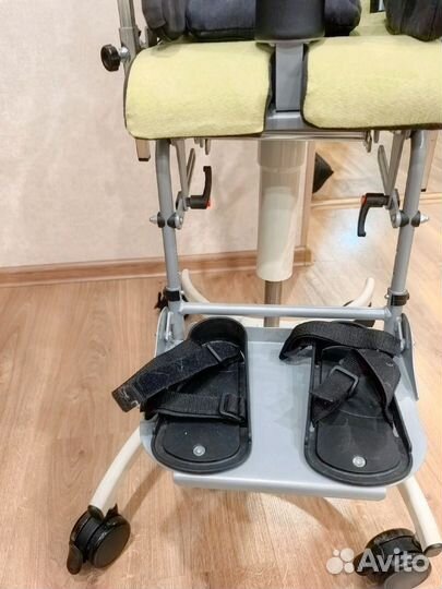 Кресло коляска для детей с дцп