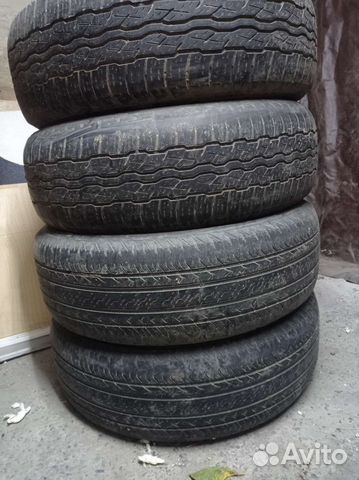 Bridgestone Dueler H/T 225/65 R17
