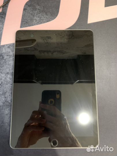 iPad pro 9.7 128 LTE