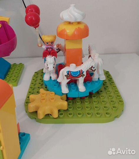 Lego duplo большой парк аттракционов