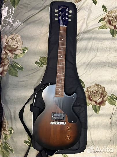 Легендарный Gibson les paul junior